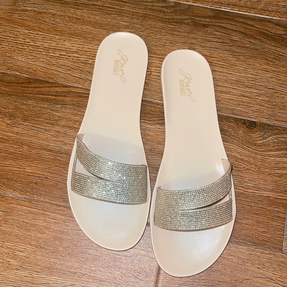 Brand new, never worn gold  Badgley Mischka slide size:10